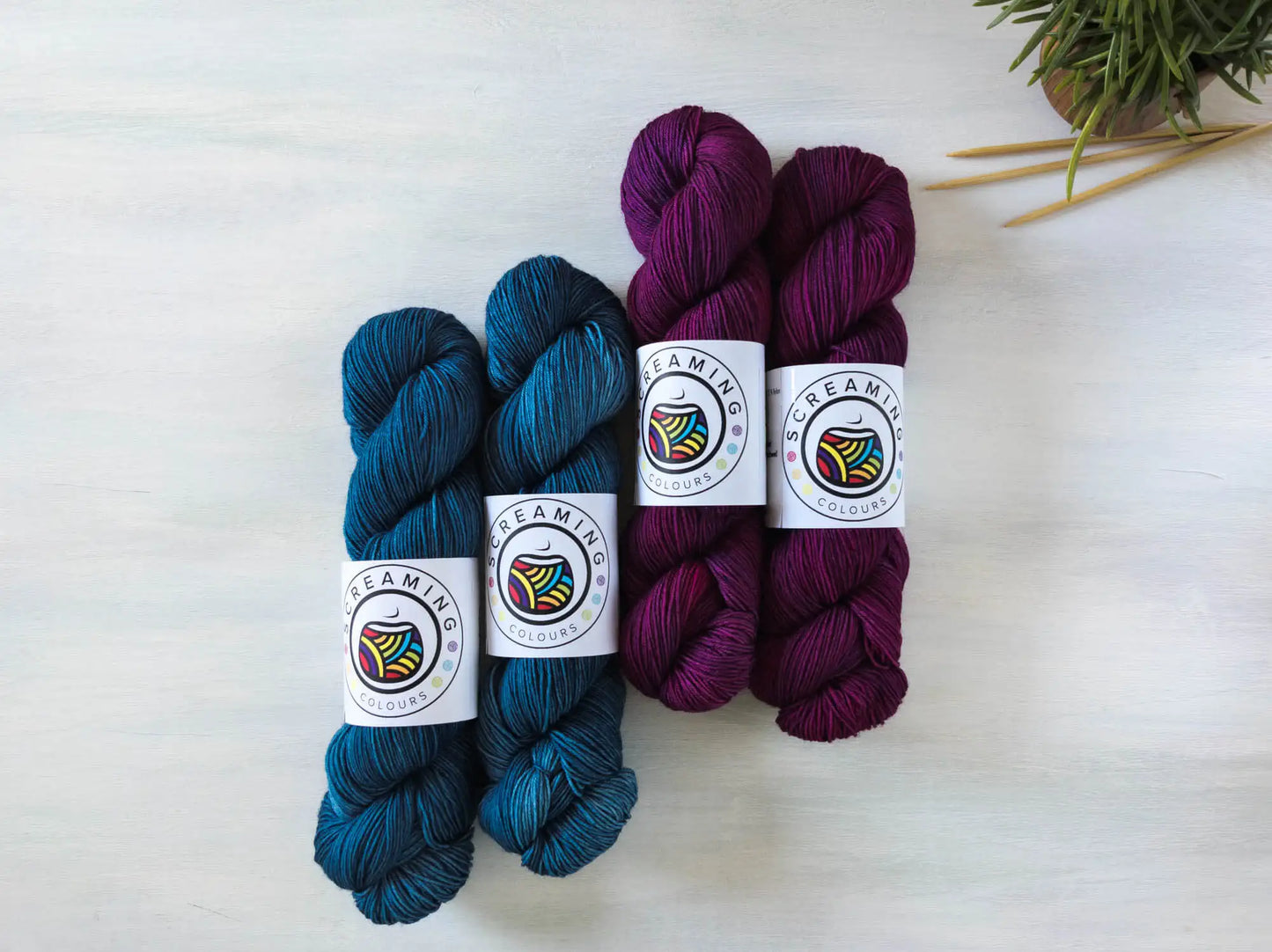 Witching Hour - Blue Socks Quartett (Westknits MKAL Set 2024)