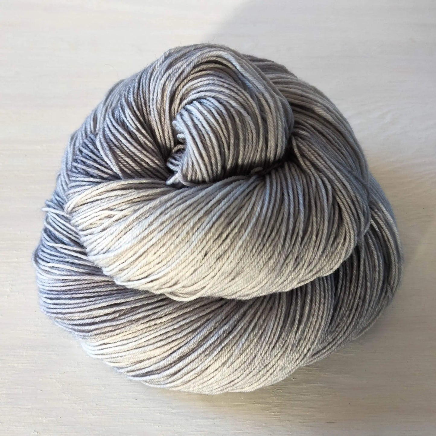 Silbergrau - Blue Socks (BFL/Nylon)
