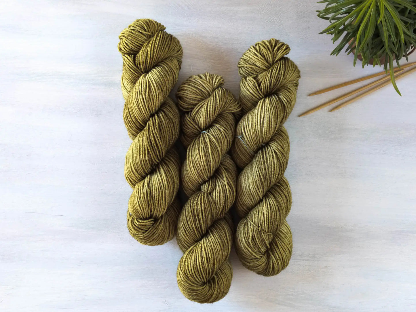 Olive oil - Blue DK (BFL)
