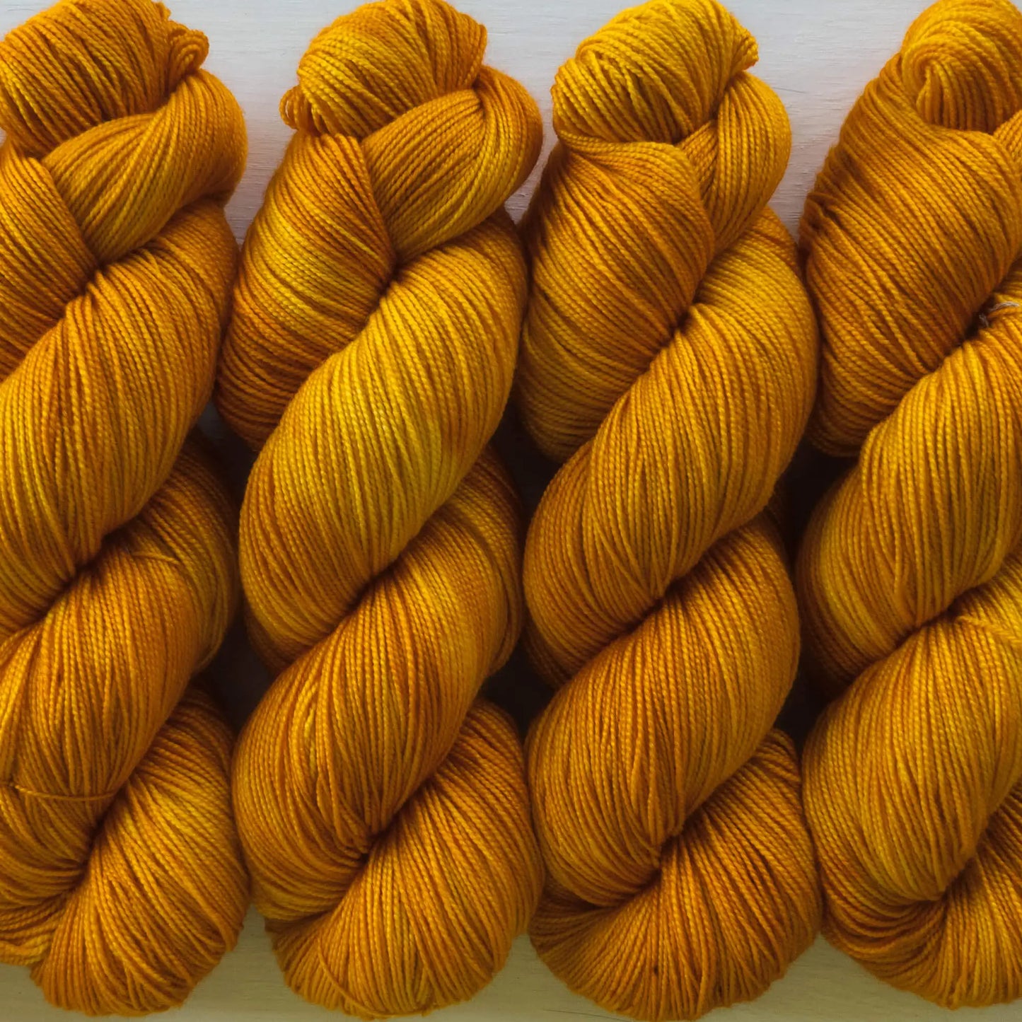 ColourSilky Monarch