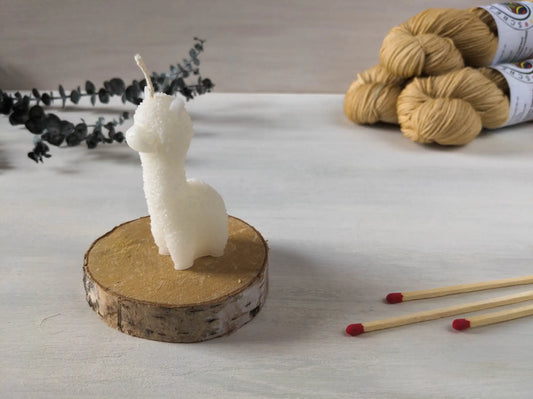 Beeswax candle Alpaca small white - B-stock