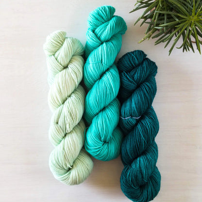Summer Freshness - Blue Socks Trio