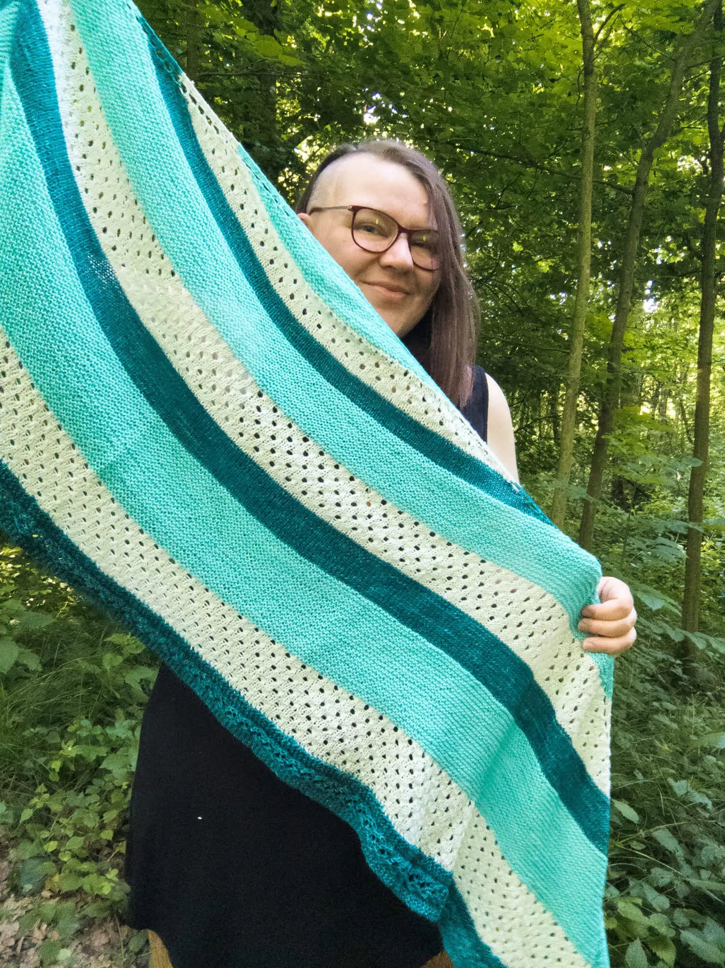 Knitting pattern shawl Weißwurstfrühstück