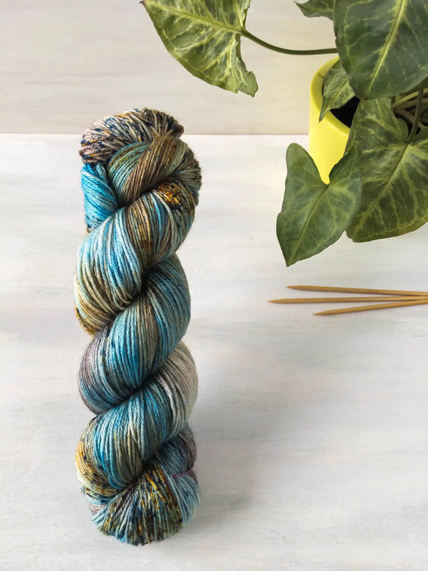 Vertrauen - Pearl (BFL/Seide) *Dye to order