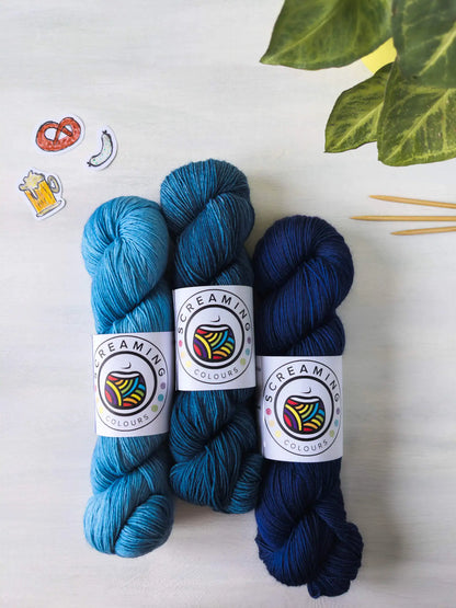 Morgenblau - Tuch-Set Weißwurstfrühstück Blue Socks *Dye to order