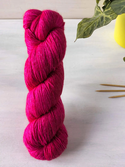 Jelly Red - Boo (BFL/Bambusviskose) *Dye to order