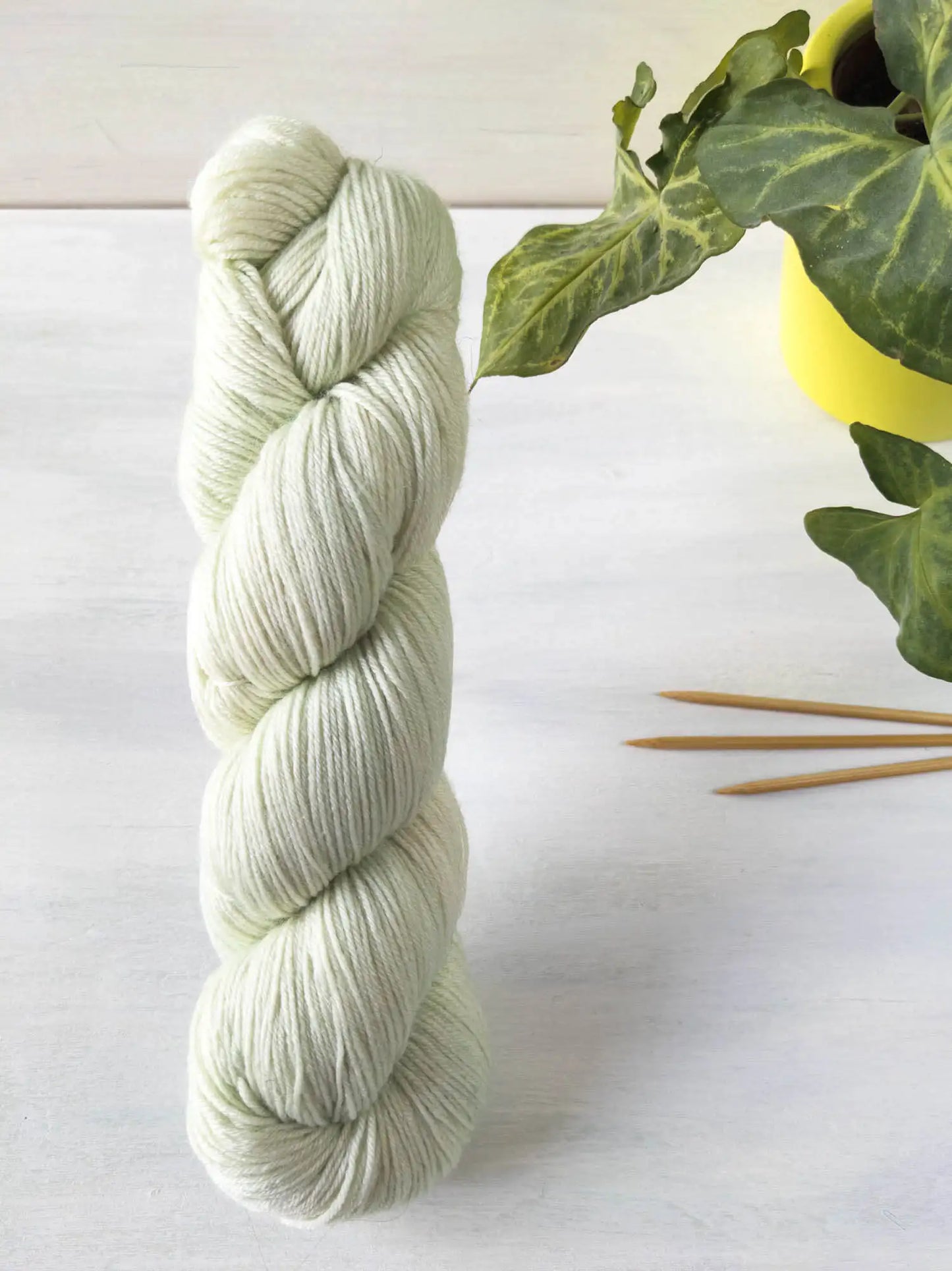 Seafoam - Boo (BFL/Bambusviskose) *Dye to order
