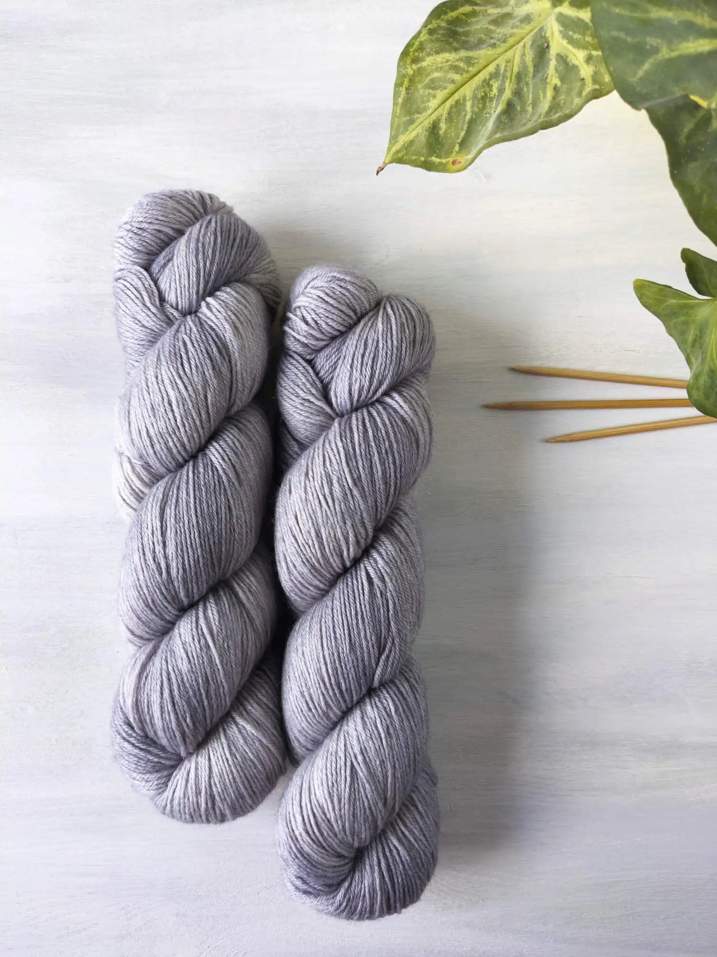 Silbergrau - Boo (BFL/Bambusviskose) *Dye to order