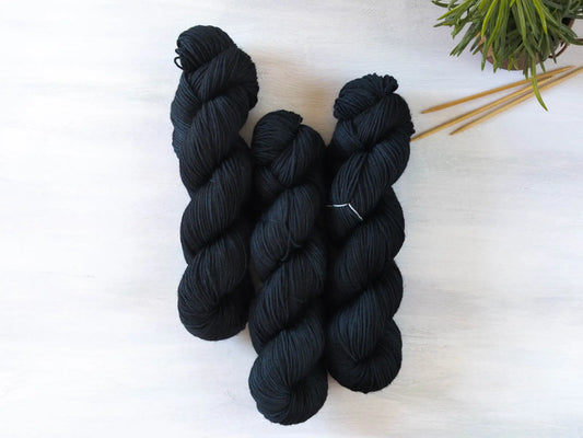 Schwarz - Blue DK (BFL)