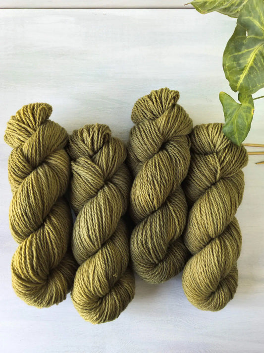 Olivenöl - Wiese (100% Deutsches Merinolandschaf nonsuperwash) *Dye to order