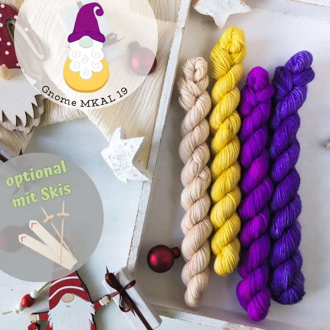 Gnome Funky Grandad - Blue Socks Minis (GnomeMKAL19)