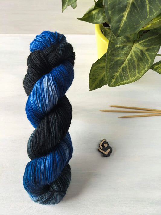 Nevermore Academy - Blue Socks (BFL/Nylon) *Limited Edition