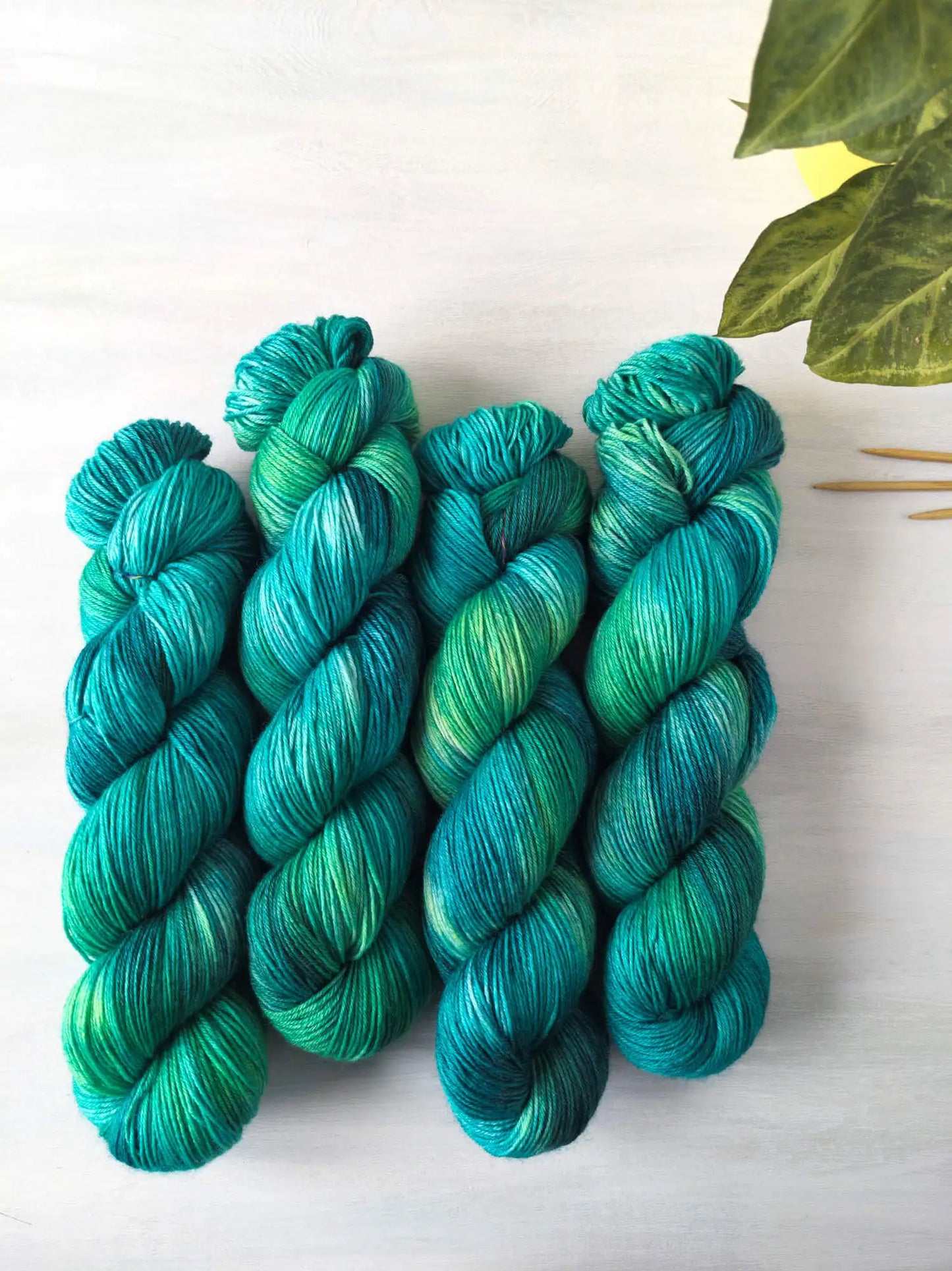 Lagune - Boo (BFL/Bambusviskose) *Dye to order