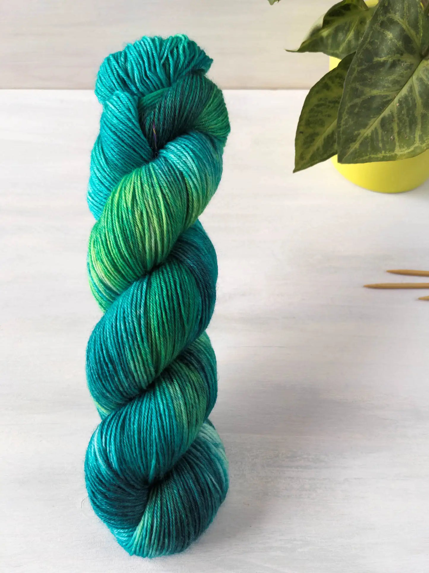 Lagune - Boo (BFL/Bambusviskose) *Dye to order