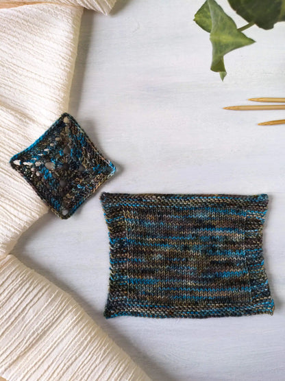 Vertrauen - Blue DK (BFL) *Dye to Order